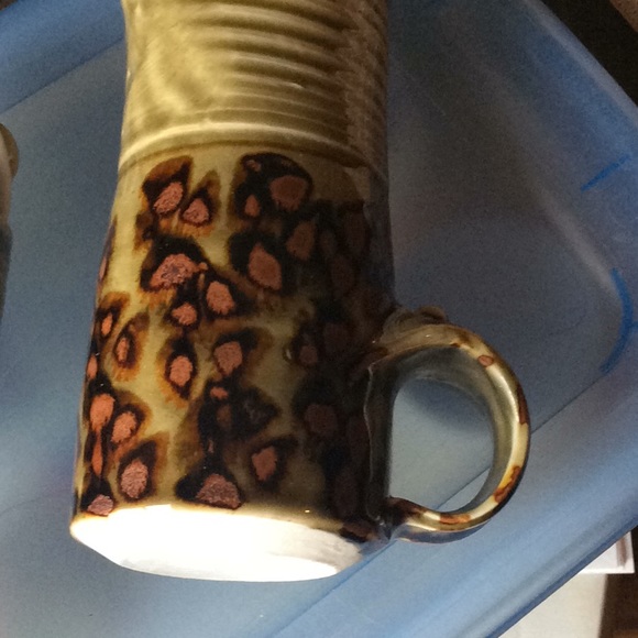 HandThrown Glazed Ceramic Sugar & Creamer Set - Picture 6 of 7